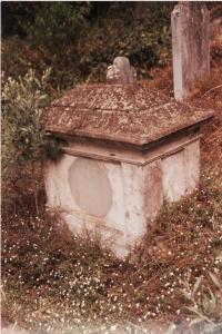 Gravestone of Anne Montague (2)
